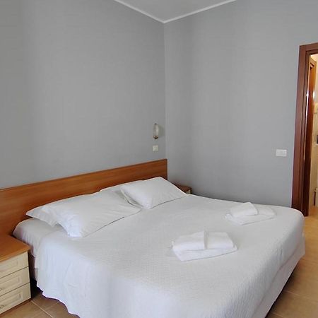 Hotel Nuovo Rondo เซสโต ซานโจวันนี ภายนอก รูปภาพ