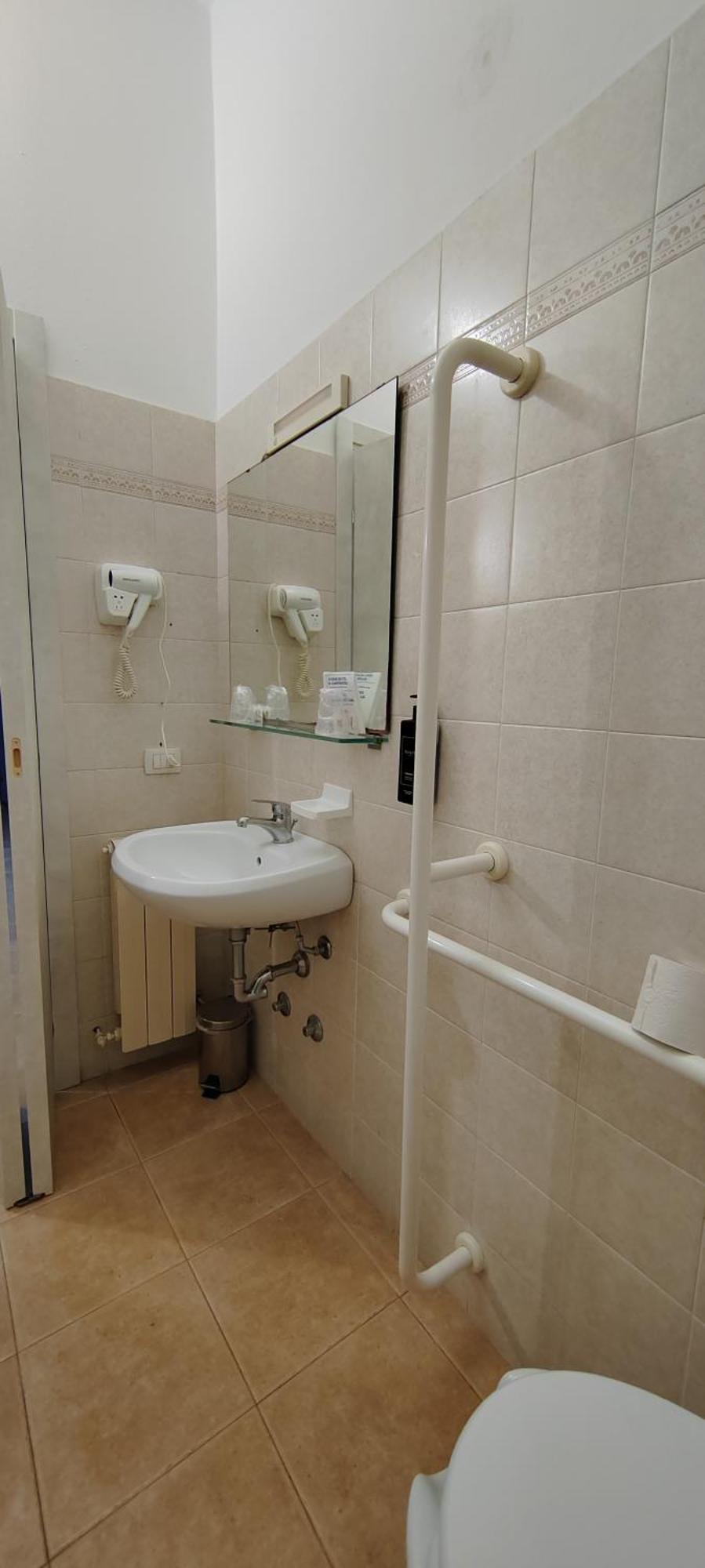 Hotel Nuovo Rondo เซสโต ซานโจวันนี ภายนอก รูปภาพ