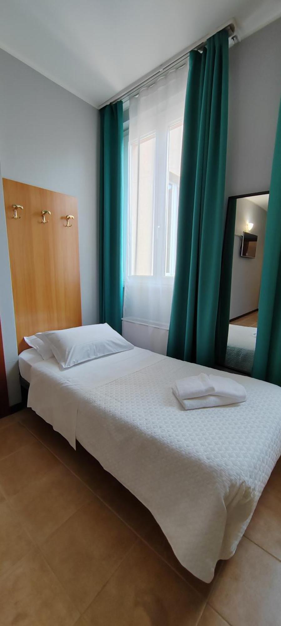 Hotel Nuovo Rondo เซสโต ซานโจวันนี ภายนอก รูปภาพ
