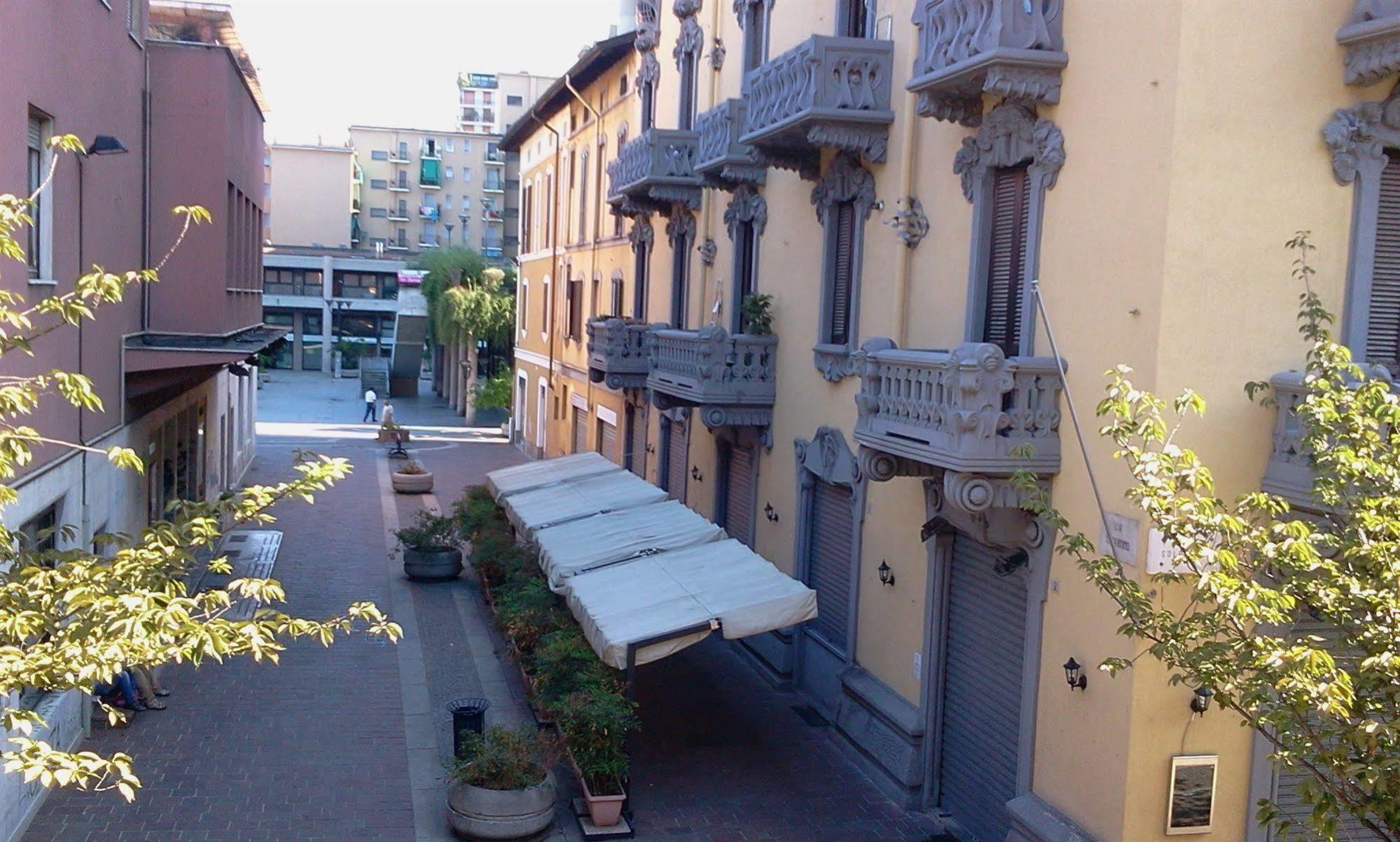 Hotel Nuovo Rondo เซสโต ซานโจวันนี ภายนอก รูปภาพ
